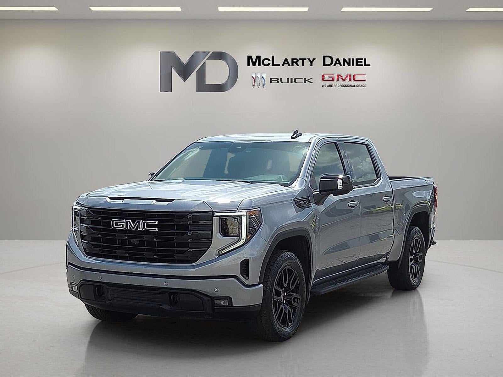gmc sierra 1500 2024 3GTUUCED5RG205003 image